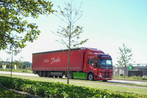 Volvo and Danfoss introduce first 24-hour e-truck fleet