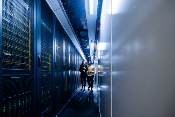Joining forces in new Innovation Hub to accelerate green transition of data centers